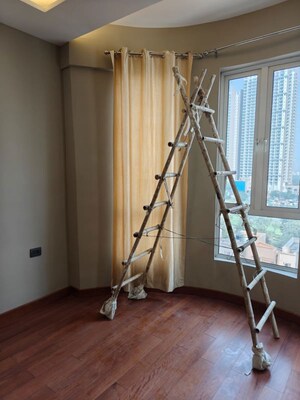 Staircase in 3 BHK Apartment at Jaypee Greens Knight Court, Sector 128 – for Rent