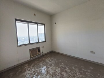 Room in 2.5 BHK Apartment at Lodha Palava - Casa Bella, Dombivli East – for Sale