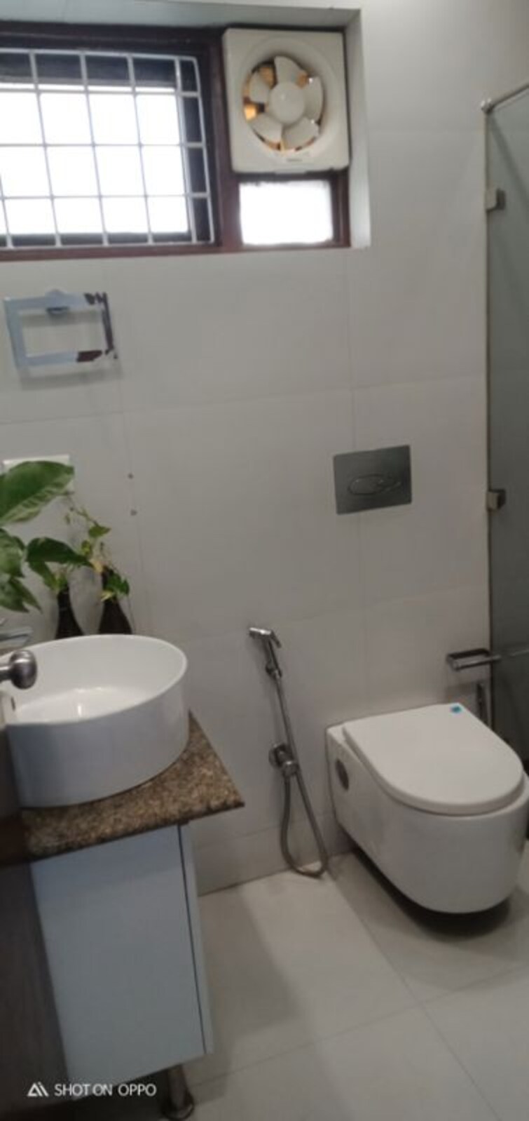 Bathroom, vasant kunj 3 Bedroom 2000 Sq.Ft. Apartment In Vasant Kunj Delhi 9880113