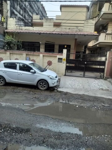 5 BHK Independent House For Sale in Niti Khand I