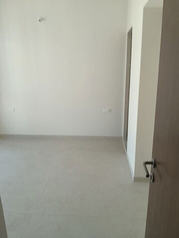 2 BHK Apartment For Rent in Dosti West County, Balkum Pada