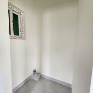 Room in 2 BHK Builder Floor at Hsr Layout – for Rent