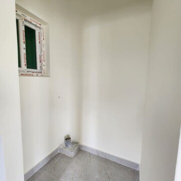 Room in 2 BHK Builder Floor at Hsr Layout – for Rent