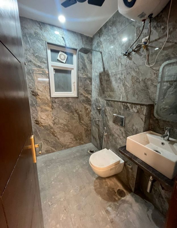 2 BHK Builder Floor For Rent in DLF Phase I