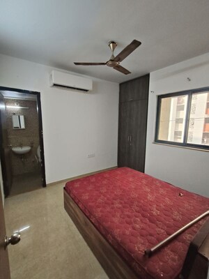 Bedroom in 1 BHK Apartment at Lodha Downtown, Dombivli East – for Rent