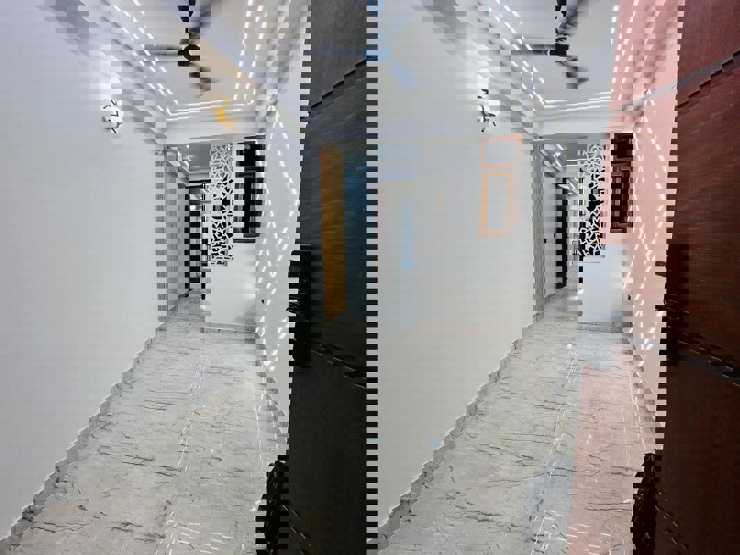 1 BHK Builder Floor For Rent in Saket