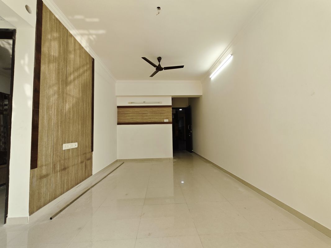 2 BHK Apartment For Rent in Marathon Nexzone