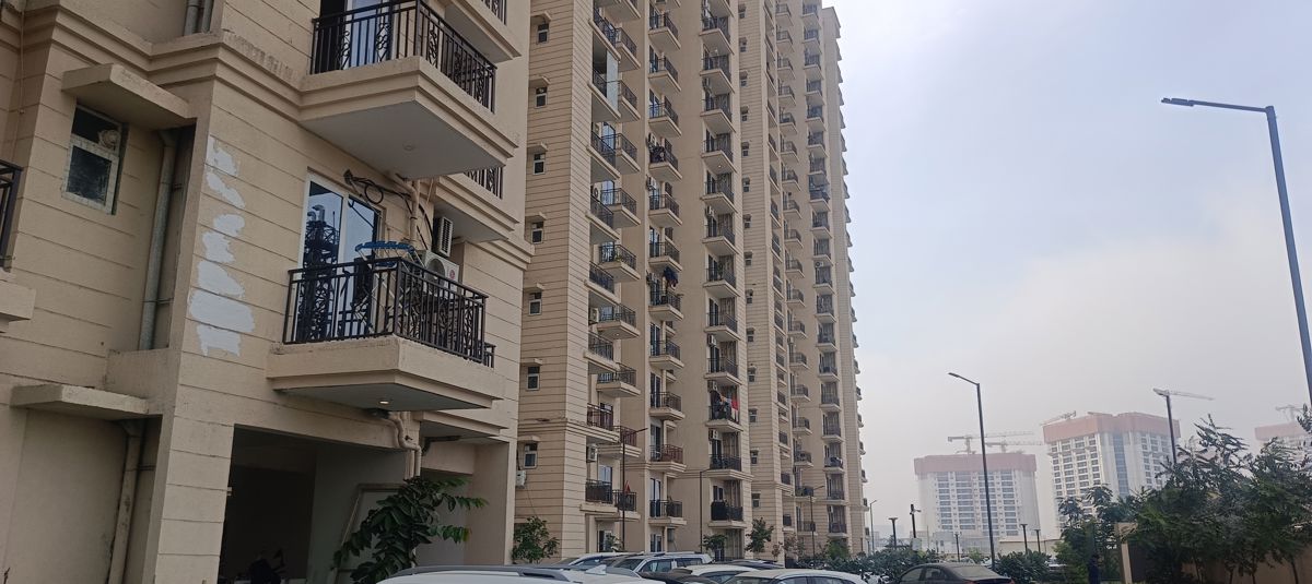 2 BHK Apartment For Sale in Sector 63