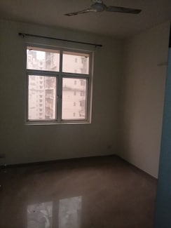 3 BHK Apartment For Rent in Mahagun Mywoods