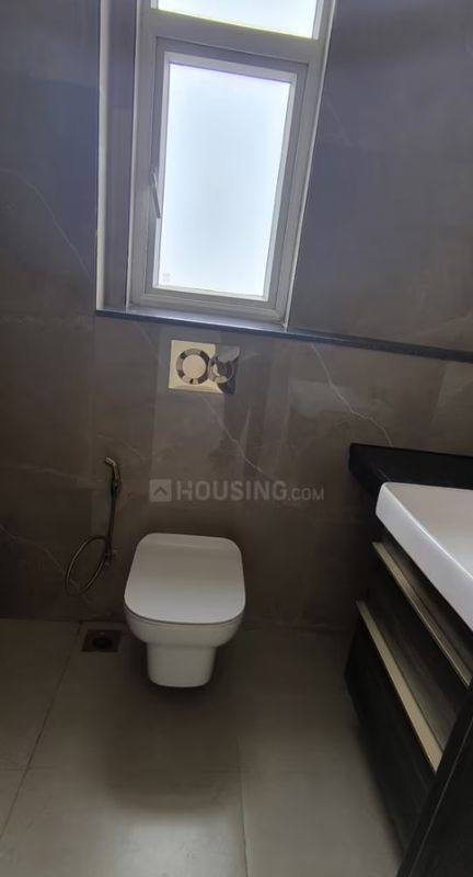 3 BHK + Extra Room Apartment For Sale in Smart World Orchard