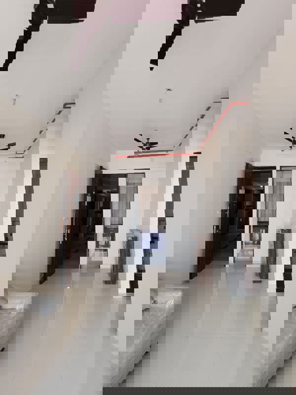 2 BHK + Extra Room Apartment For Rent in Sheth Zuri