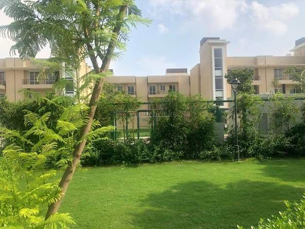 Plot For Sale in Parklands