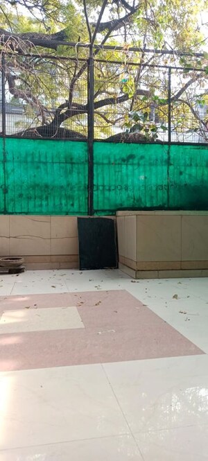 Swimming Pool in 3 BHK Builder Floor at Panchsheel Enclave – for Rent