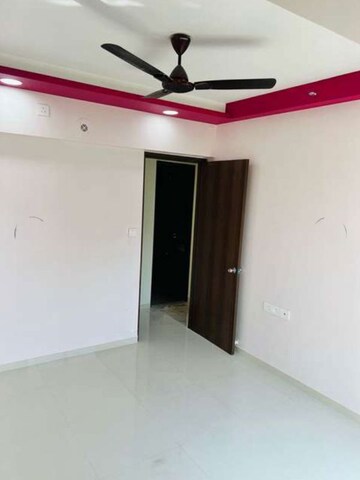 Room in 2 BHK Apartment at Runwal Eirene Part 1, Balkum Pada – for Rent