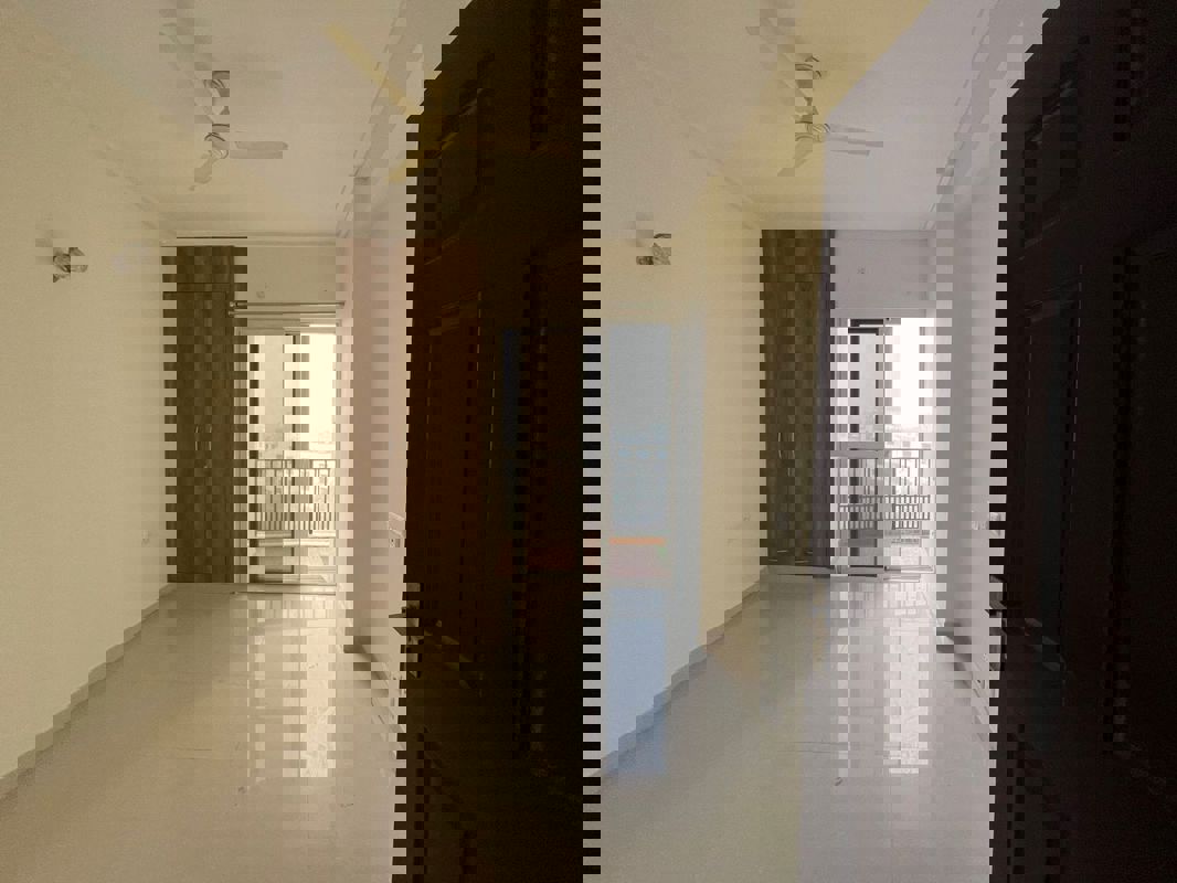 3.5 BHK + Servant Room 1710 Sq.Ft. Apartment in Paramount Emotions