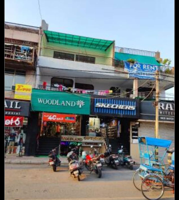 Retail Shop For Rent in Lajpat Nagar II