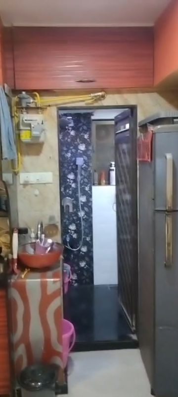 1 BHK + Extra Room Apartment For Rent in Prabhadevi