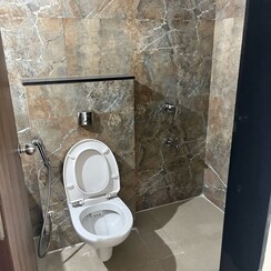 3 BHK Apartment For Rent in Krishna Amorapolis