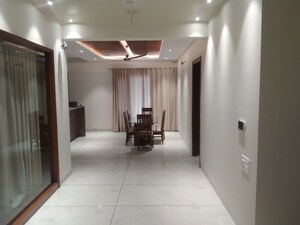 5 BHK Villa For Rent in Sector 27