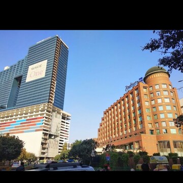  Office Space For Rent in Wave One, Sector 18