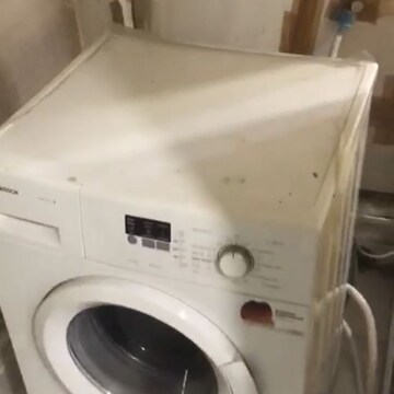 Bathroom in 3.5 BHK Apartment at Jaypee Green Kosmos Phase II, Sector 134 – for Rent