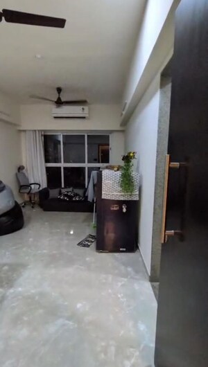 2 BHK Apartment For Rent in LnT Veridian, Powai