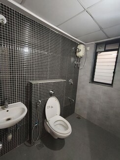 2.5 BHK Apartment For Rent in Lodha Downtown