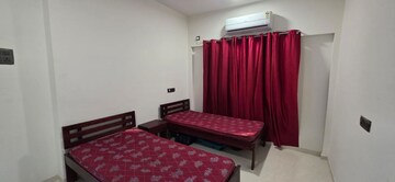 Room in  Pg at Unnat Nagar – for Rent