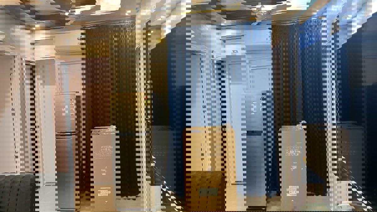 3 BHK + Pooja Room 1225 Sq.Ft. Builder Floor in RPS Palm Drive