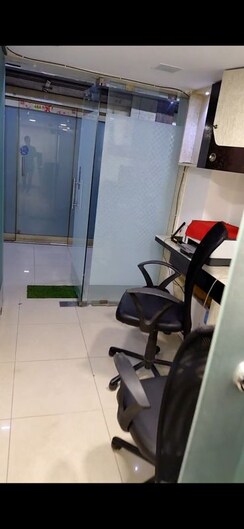 Office Space For Rent in Crystal Plaza Andheri West