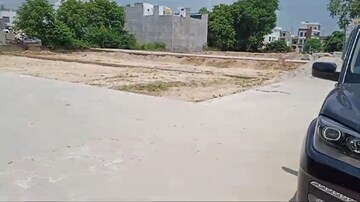 Plot Area in  Plot at Chinhat – for Sale