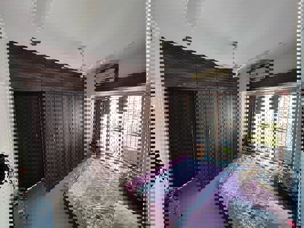 2 BHK + Study Room Apartment For Rent in Worli