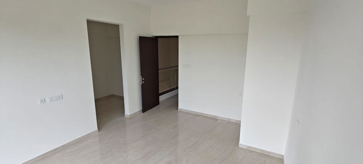 4 BHK + Servant Room,Extra Room,Store Room 2100 Sq.Ft. Apartment in Kolte Life Republic Lakefront Residences
