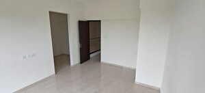 Room in 4 BHK Apartment at Kolte Life Republic Lakefront Residences, Hinjewadi – for Rent