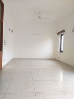 6 BHK + Pooja Room,Servant Room,Study Room,Extra Room Independent House For Sale in Friends Colony