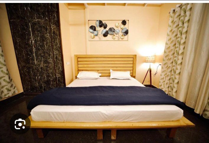 2 BHK + Pooja Room,Servant Room,Study Room,Extra Room 2400 Sq.Ft. Penthouse in Mahadev Engineers Enclave
