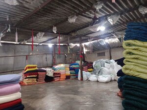 Parking in  Warehouse at Kurla West – for Rent
