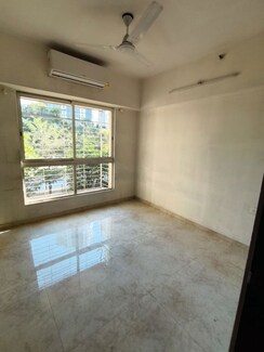 2 BHK + Pooja Room Apartment For Sale in Lodha Amara Tower 32 And 33