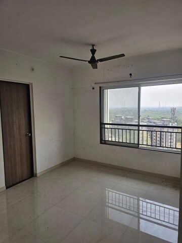 Room in 1.5 BHK Apartment at MICL Aaradhya One Earth, Ghatkopar East – for Rent