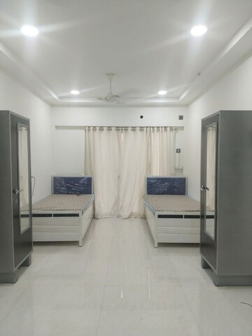 Room in  Pg at Goregaon West – for Rent