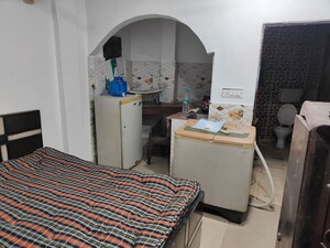 1 RK Builder Floor For Rent in Lajpat Nagar 4