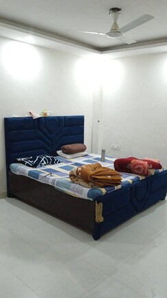 2 BHK + Study Room Builder Floor For Rent in East Of Kailash