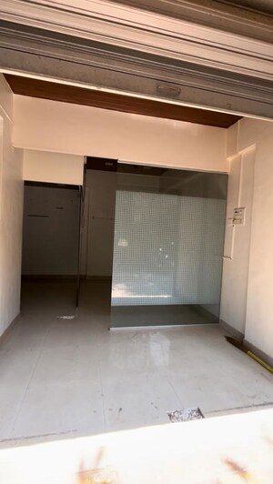  Shop For Rent in Shantinath Apartment Borivali, Vivekanand Nagar