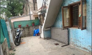 2 BHK Builder Floor – Exterior View View at Sector 38 - for Rent