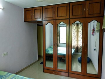 Bedroom in 2 BHK Apartment at Chandivali – for Rent