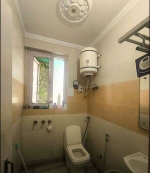 Bathroom in 1 BHK Builder Floor at Sector 41 – for Rent