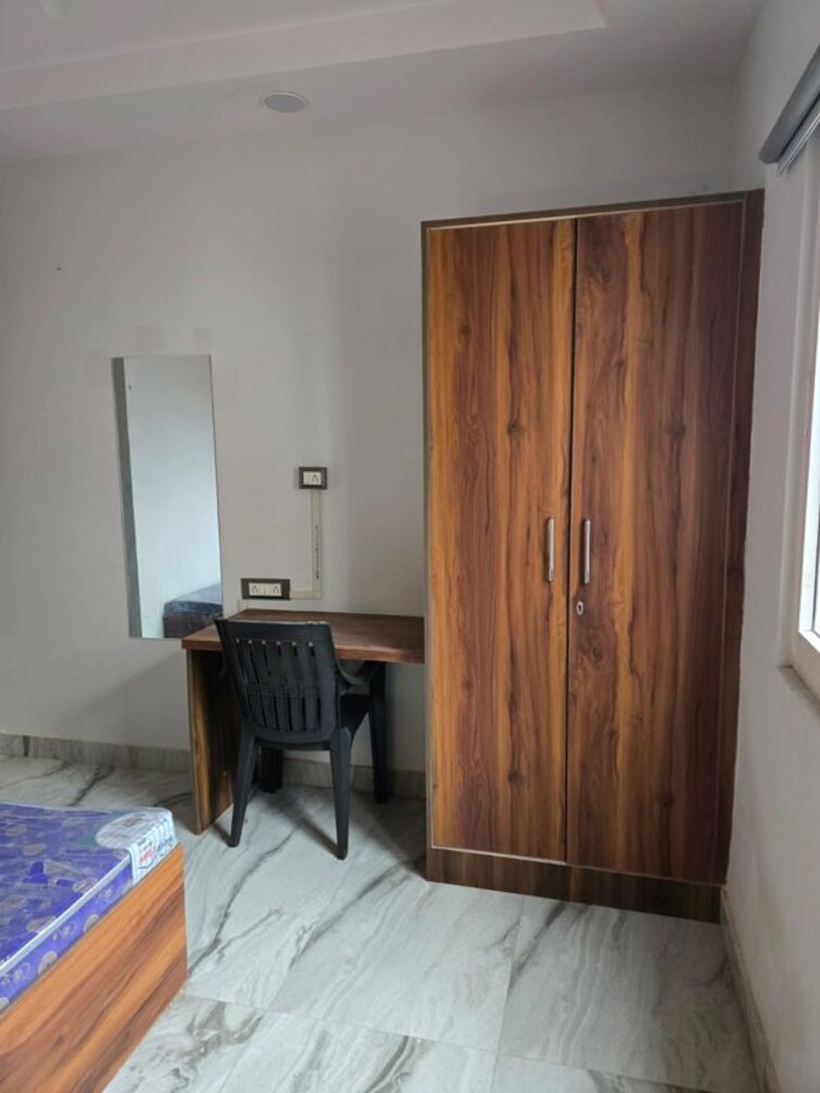 Bedroom, west patel nagar 2 Bedroom 1000 Sq.Ft. Builder Floor In West Patel Nagar Delhi 9884401