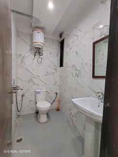 2 BHK Builder Floor For Rent in Siddharth Estate