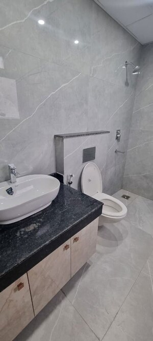 Bathroom in 3 BHK Apartment at Rishita Manhattan, Gomti Nagar – for Rent