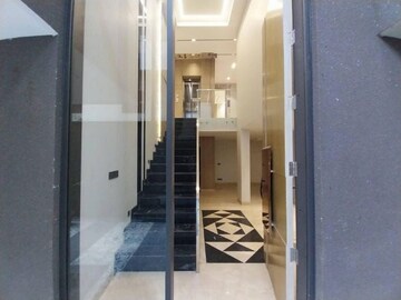 Building Lobby in 4 BHK Builder Floor at Safdarjung Enclave – for Sale